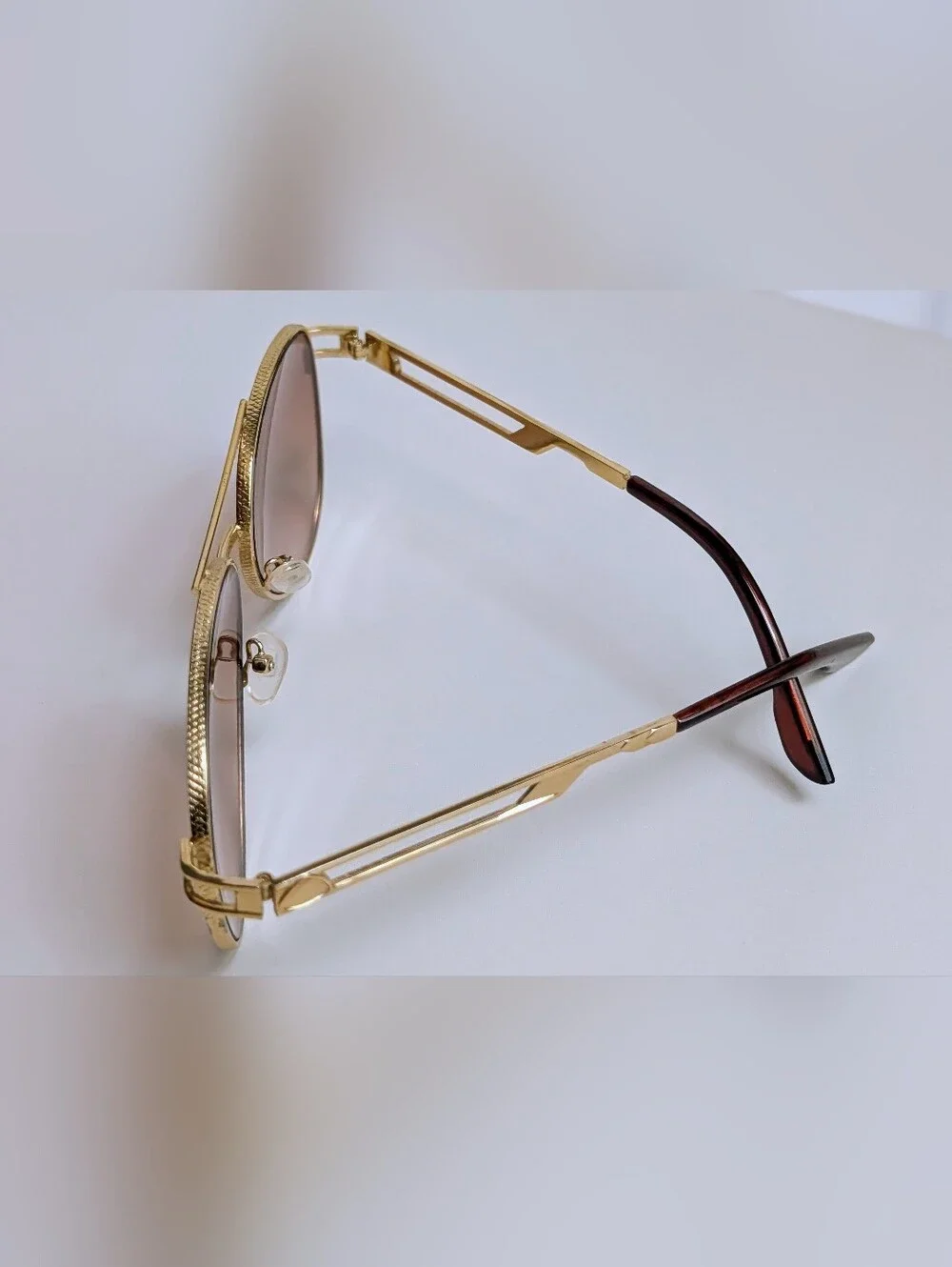 Gold Frame Pink Gradient Aviator Sunglasses